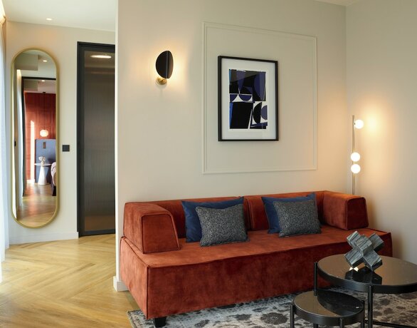 Imagen de la habitación del Hotel SAY. Foto 17