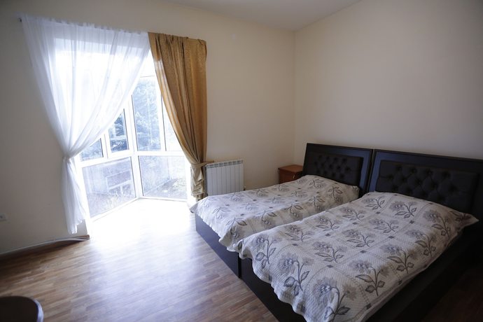 Imagen de la habitación del Hotel SAYA Tsaghkadzor. Foto 2