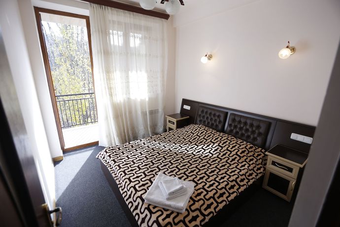 Imagen de la habitación del Hotel SAYA Tsaghkadzor. Foto 14