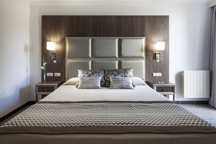 Imagen de la habitación del Hotel S'Argamassa Boutique. Foto 4