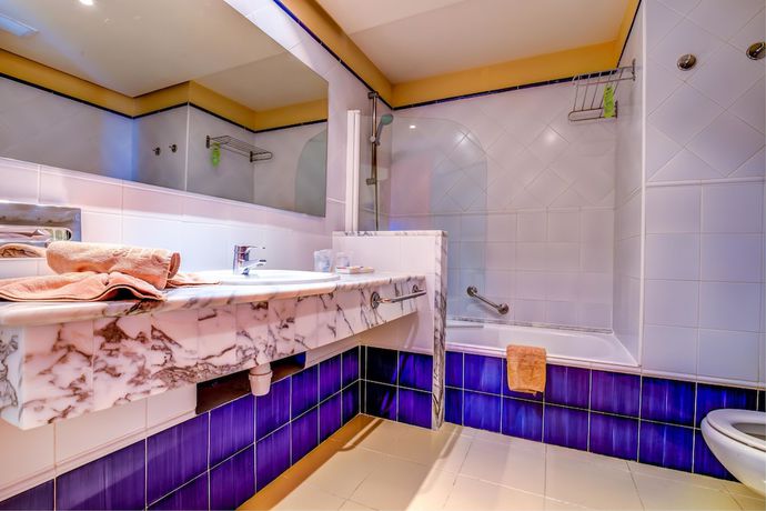 Imagen de la habitación del Hotel SBH Costa Calma Beach Resort. Foto 14