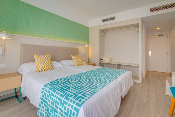 Imagen de la habitación del Hotel SBH Maxorata Resort. Foto 10