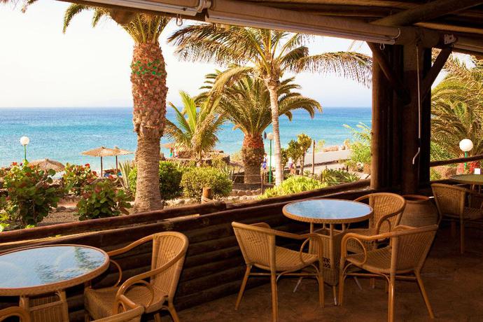 Imagen del bar/restaurante del Hotel SBH Royal Mónica. Foto 8