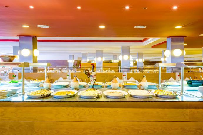 Imagen general del Hotel SBH Taro Beach. Foto 11