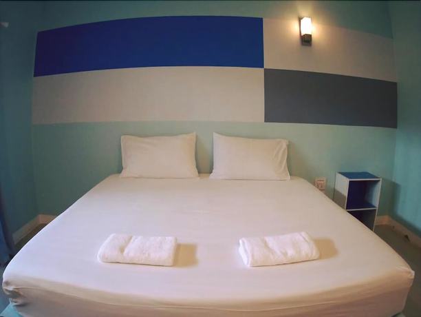 Imagen de la habitación del Hotel SB.Inn. Foto 10