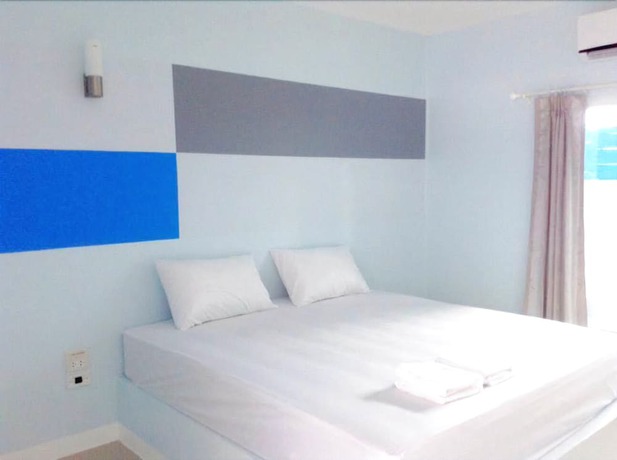 Imagen de la habitación del Hotel SB.Inn. Foto 13