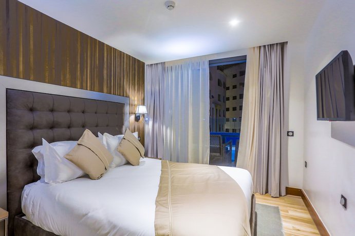 Imagen de la habitación del Hotel SBN Suite H&ocirc;tel. Foto 9