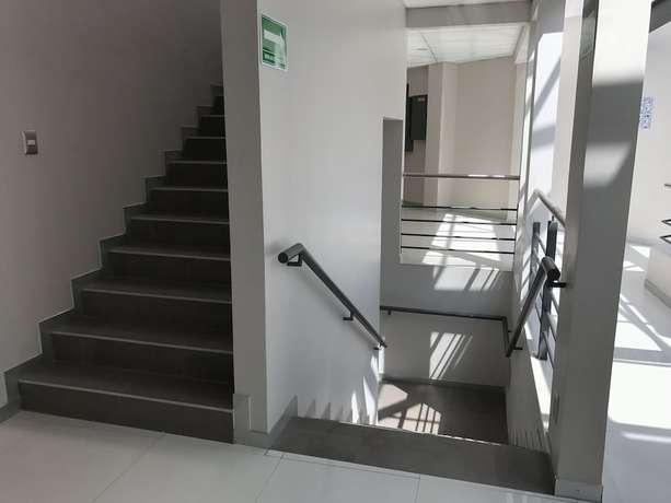 Imagen de la habitación del Hotel SC HOTEL. Foto 16