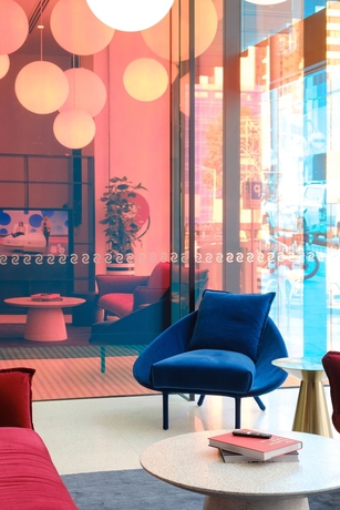 Imagen de los interiores del Hotel SCAPE LIVING AT AURORA. Foto 11
