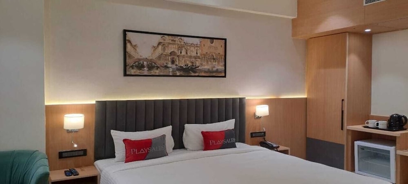 Imagen de la habitación del Hotel SCARLET BY PLAYSALES. Foto 12