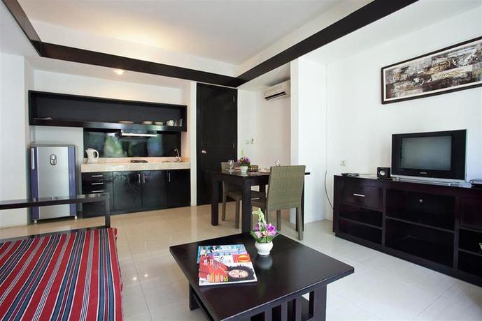 Imagen general del Hotel S'Cape Condotel. Foto 4