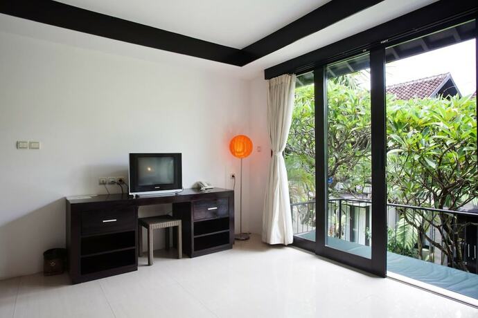 Imagen general del Hotel S\'Cape. Foto 18