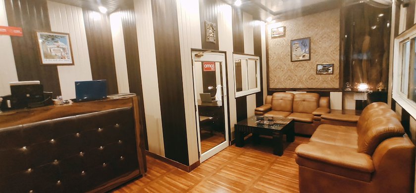 Imagen de los interiores del Hotel SE Grand Aryavart. Foto 18