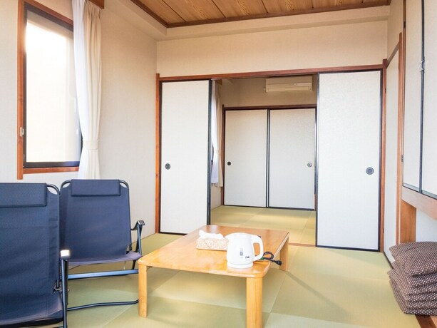 Imagen de la habitación del Hotel SEADIVE GUEST HOUSE. Foto 32