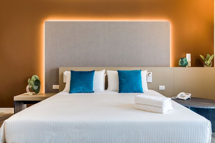 Imagen de la habitación del Hotel SEAWATER BIO & BEAUTY SPA. Foto 2