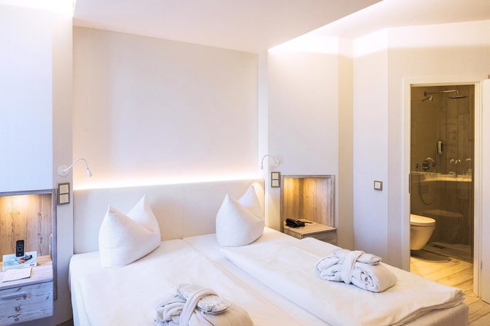 Imagen de la habitación del Hotel SEETELHOTEL Strandhotel Atlantic. Foto 10