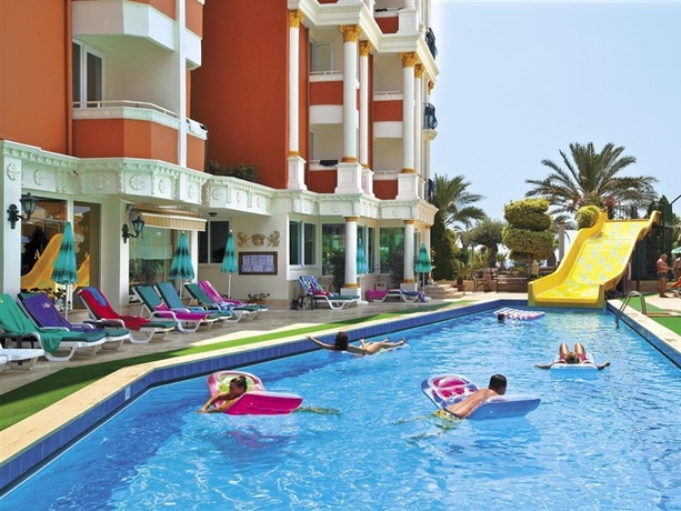 Imagen general del Hotel SELVI HOTEL. Foto 4