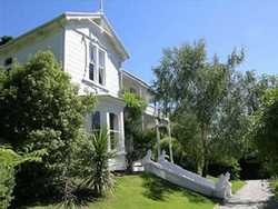 Imagen de los exteriores del Hotel SENNEN HOUSE. Foto 6