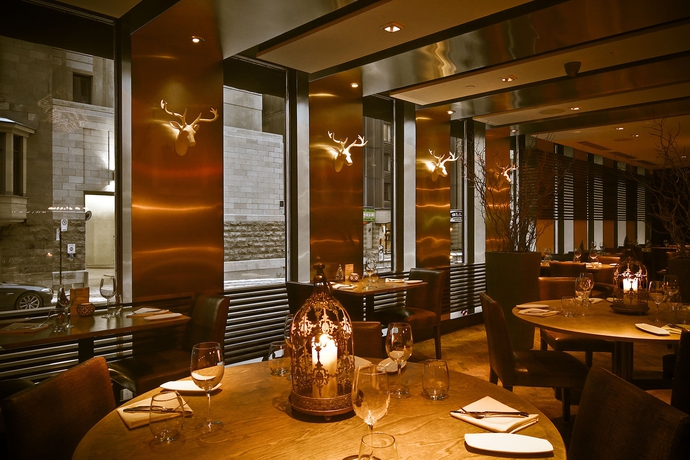 Imagen del bar/restaurante del Hotel SENS. Foto 5