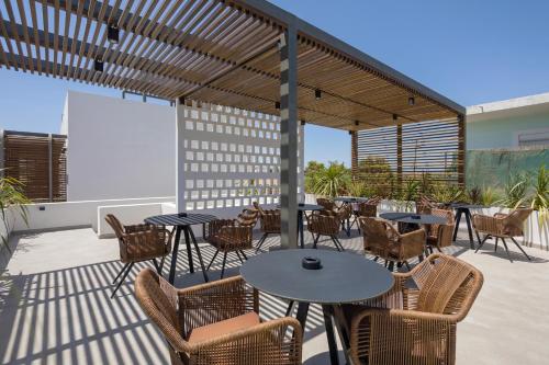 Imagen general del Hotel SERENITY LUXURY HOTEL AGRILIA. Foto 10