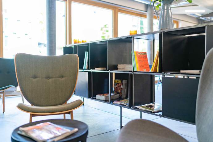 Imagen de los interiores del Hotel SET .Residence by Teufelhof Basel. Foto 12