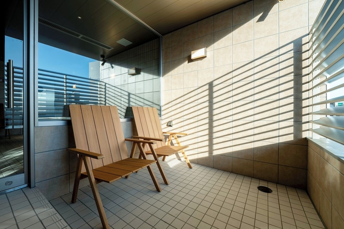Imagen de la piscina del Hotel SETRE CANAL NAGOYA. Foto 16