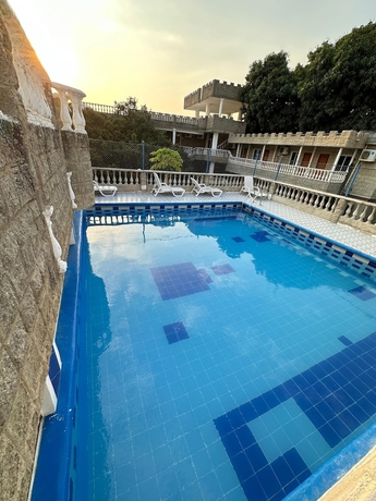 Imagen de la piscina del Hotel SG HOTEL CASTILLO AQUA. Foto 19
