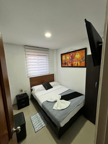 Imagen de la habitación del Hotel SGH MADELEINE INN. Foto 3