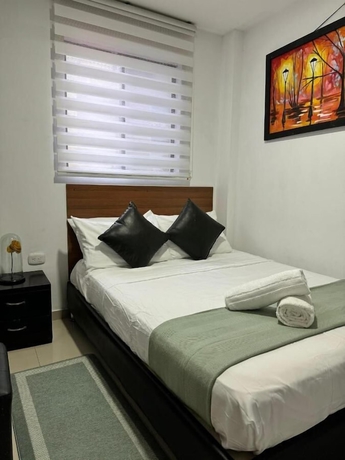 Imagen de la habitación del Hotel SGH MADELEINE INN. Foto 9