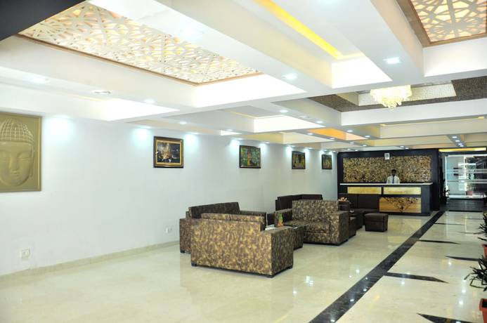 Imagen de los interiores del Hotel SGT Plaza, Varanasi. Foto 15