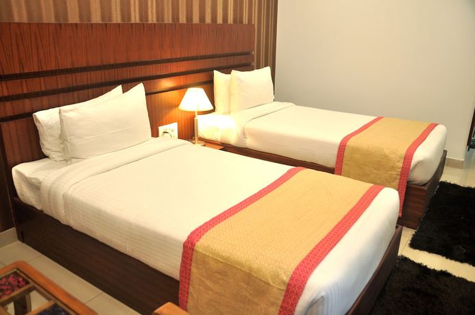 Imagen de la habitación del Hotel SGT Plaza, Varanasi. Foto 14