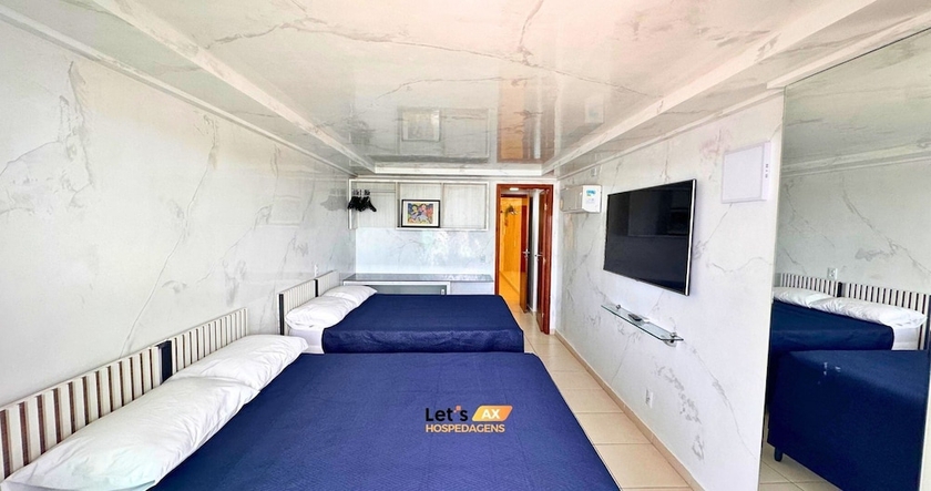 Imagen de la habitación del Hotel SH Blue Suites. Foto 4