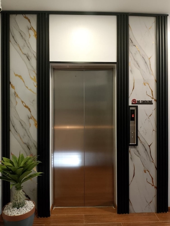 Imagen de los interiores del Hotel SH GARDEN HOTEL. Foto 12
