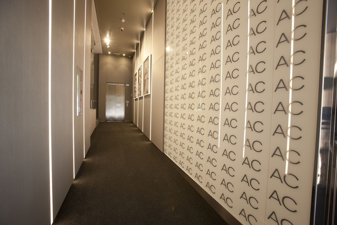 Imagen de los interiores del Hotel SH Hotel Colon Valencia. Foto 17