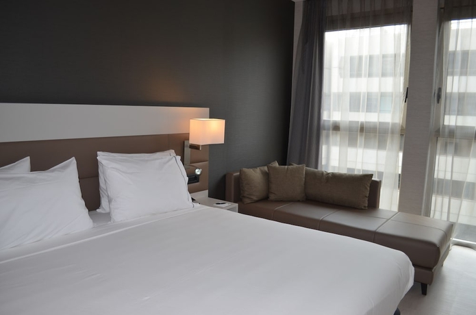 Imagen de la habitación del Hotel SH Hotel Colon Valencia. Foto 10