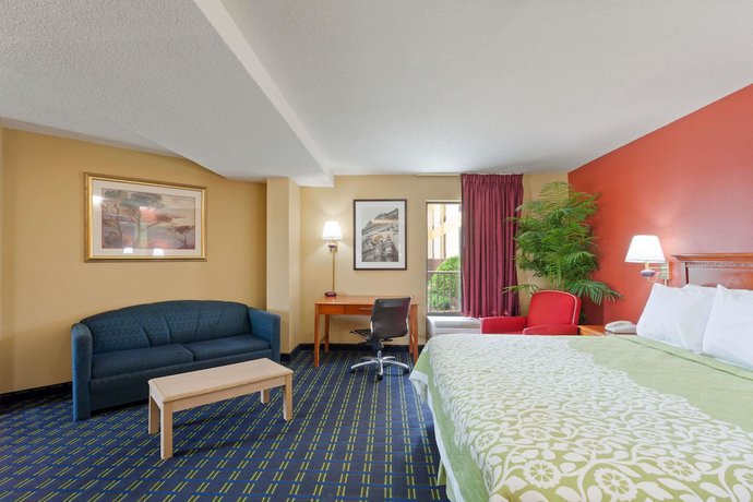 Imagen de la habitación del Hotel SHELBY INN. Foto 9
