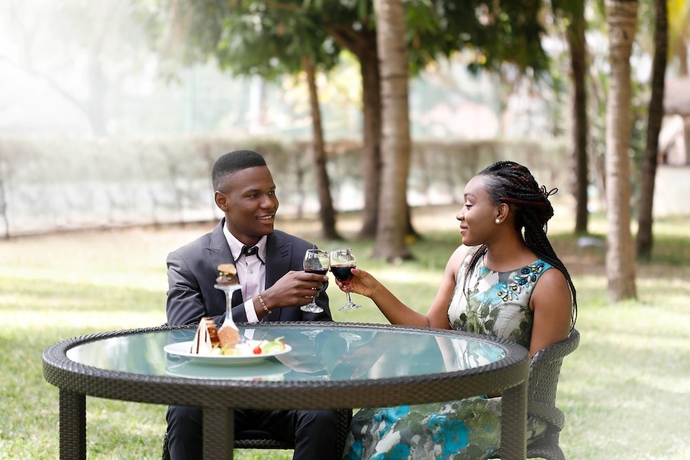 Imagen de la piscina del Hotel SHERATON ABUJA. Foto 19