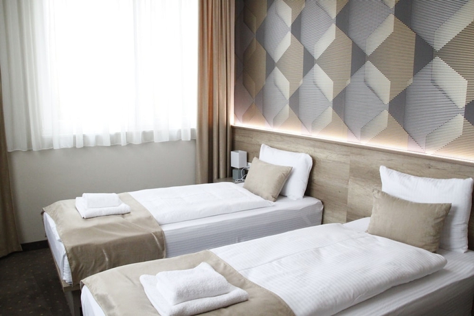 Imagen de la habitación del Hotel SHM-Mostar. Foto 4