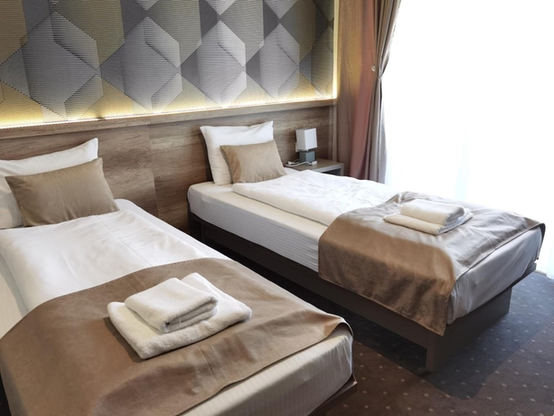 Imagen de la habitación del Hotel SHM-Mostar. Foto 13