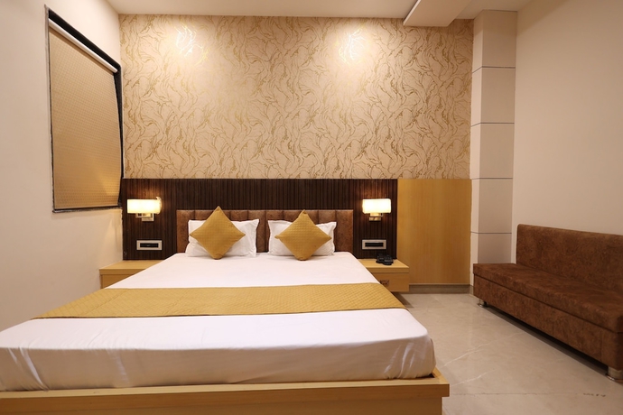 Imagen de la habitación del Hotel SHRI HARIDAS KUNJ. Foto 12