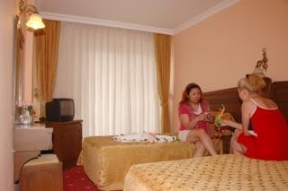 Imagen de la habitación del Hotel SIDE HERA HOTELS (EX HERA BEACH). Foto 5