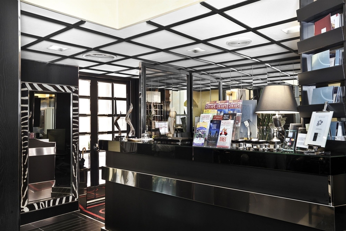 Imagen de los interiores del Hotel SIENA, Roma. Foto 11