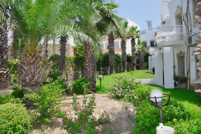 Imagen general del Hotel SIESTA BEACH APARTMENTS. Foto 4