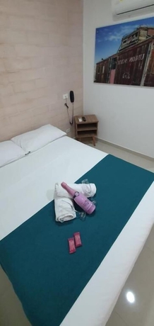 Imagen de la habitación del Hotel SIETE. Foto 14