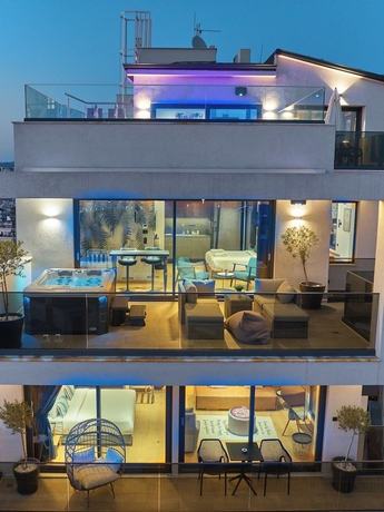 Imagen de la habitación del Hotel SIGMA Suites. Foto 10
