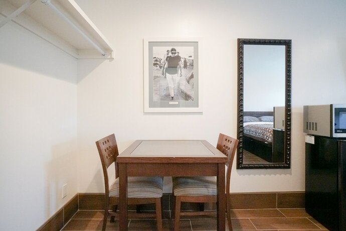 Imagen general del Hotel SIGNAL HILL MOTEL. Foto 7