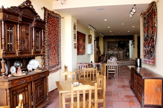 Imagen del bar/restaurante del Hotel SILK ROAD, Erev&aacute;n. Foto 3