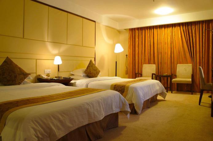 Imagen general del Hotel SILVERSEAS HOTEL. Foto 5