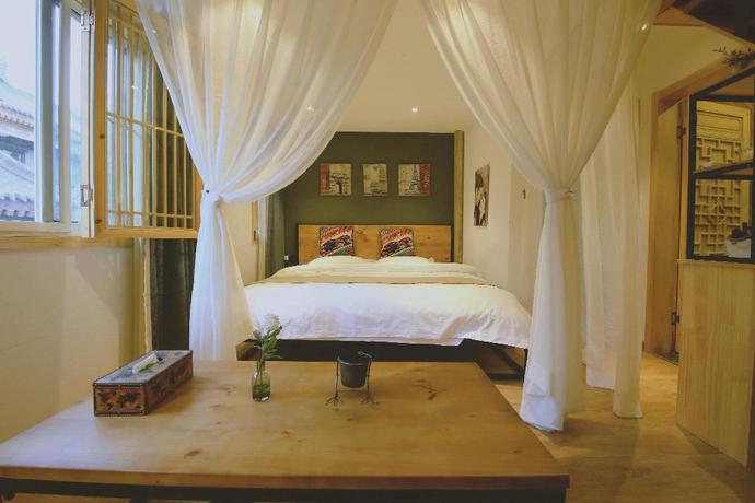 Imagen de la habitación del Hotel SIMPLE PALACE. Foto 5