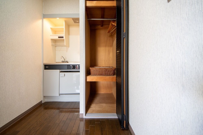 Imagen de la habitación del Hotel SINDAI. Foto 11